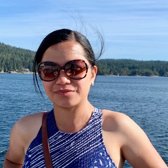 Meet your Posher, Cristy - Picture 1 of 1